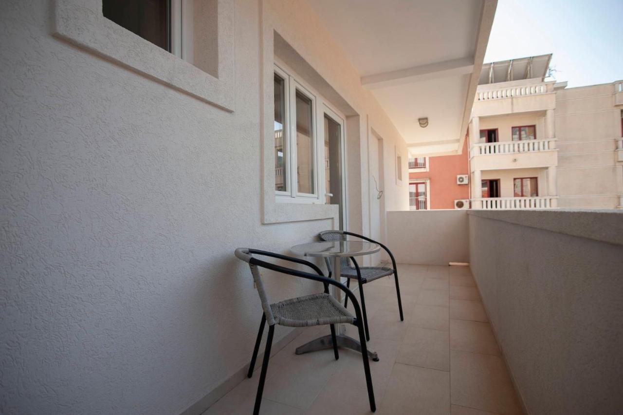 Mandir - Center Apartment