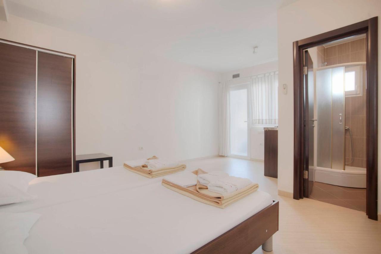 Mandir - Center Budva